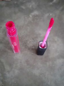 Huda Liquid Matte Lipstick