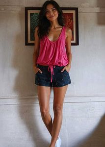 pink top &hip 28;Cute Dark Wash Denim Shorts