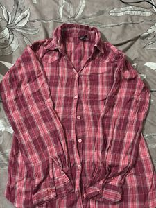 Chic Plaid Button-Down Shirt