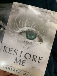 Restore Me Book by Tahereh Mafi