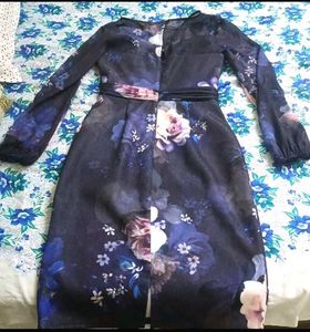 Elegant Floral Print V-Neck Dress