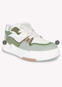 Trendy Colorblocked Sneakers for Women