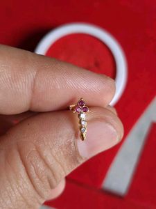Stunning Red &amp; White Stone Nose Ring gold