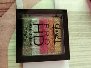 Glam 21 Eyeshadow Palette