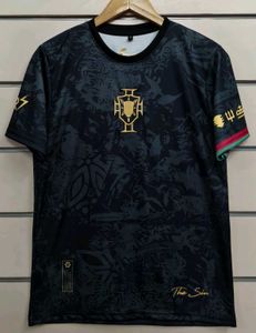 Men's Graphic T-Shirt