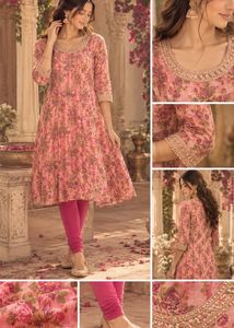 Elegant Pink Floral Kurta with Embellishments
