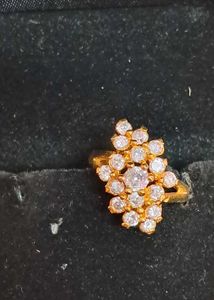Elegant Gold Tone Statement Rings💃💃