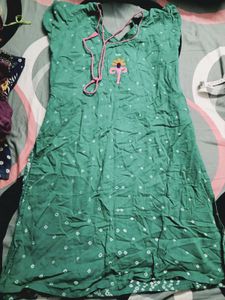 Green &amp; Pink Kurta Set