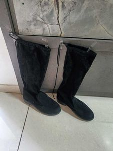 *New arrivals* Black Suede Knee-High Boots