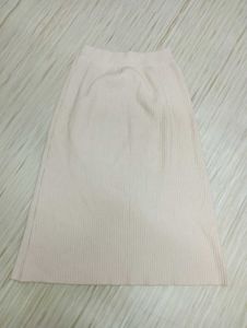 Ribbed Midi Skirt