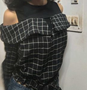 Checkered Cold Shoulder Top