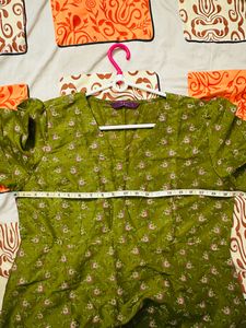 Saaki Dress