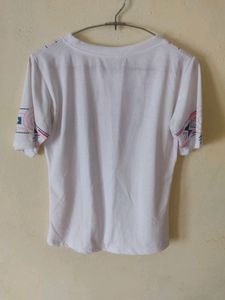 White Tshirt