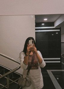 Tunic side cut top