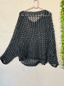 Chic Black &amp; silver Knit Sweater