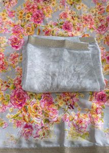 Beautiful Floral Print Saree