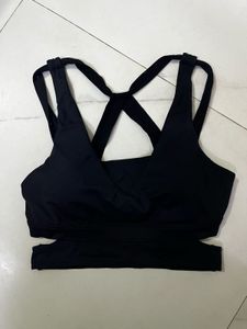 Stylish Black Sports Bra