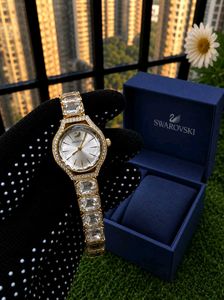 SWAROVSKI SW-GL-01 ELEGANCE WATCH ⌚💚✨*