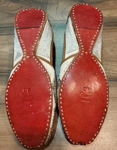 Juttis/Mojaris