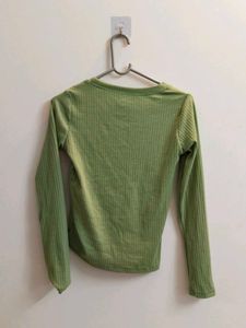 Chic Green Ruched Long Sleeve Top