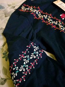 Embroidered Navy Blue Kurta