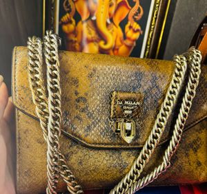 Da milano sling bag