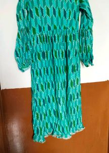 Elegant Teal Geometric Print Kurta