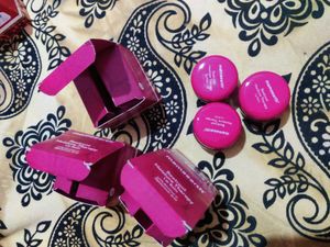Mamaearth Beetroot Lip Balm - 3 Pack