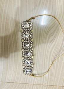 Stunning Stone and Pearl Choker