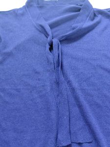 Blue Sleeveless Tie-Neck Top