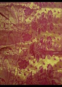 Vibrant Redpattu Saree with Gold Border