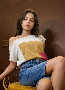 Geometric Harmony Asymmetrical Top