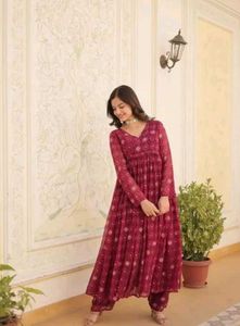 Vibrant Pink Bandhani Kurta Set