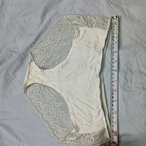 🤎 Lace Trim Briefs