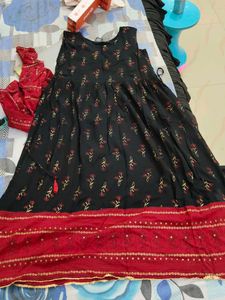 Elegant Red Saree with Gold Border
