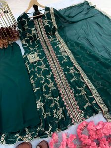 Party Wear Look Fancy Gown