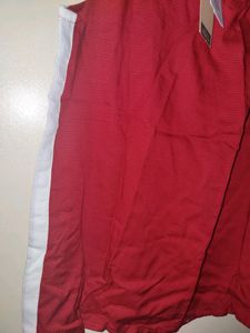 Levi's Girl sleeveless Top . New With Tag.