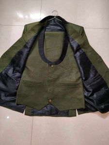 Olive Green 3-Piece Suit with shirt &amp; tie