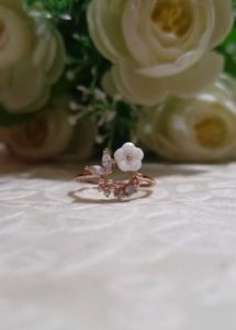 Delicate Floral Butterfly Ring