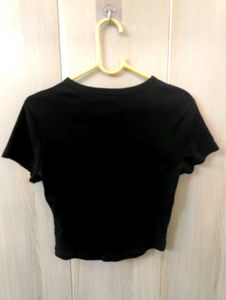 Cute Black Fitted Crop Top