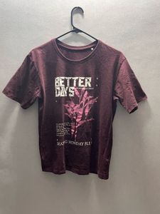 Maroon Graphic T-Shirt
