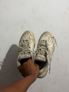 Men's White Nike Sport Shoes