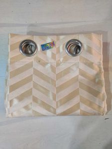 1 Curtain 7ft