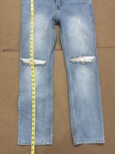 calvin klein jeans blue colour damaged good jean