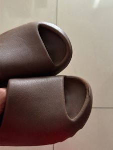 Original adidas Yeezy Slides