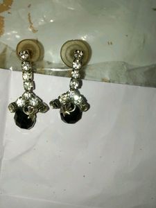 Black Hangings Necklace Earrings Beautiful Set