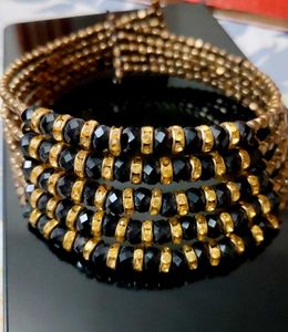 Chic Black & Gold Beaded Coil Bracelet
