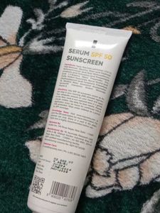 COSIQ Serum SPF 50 Sunscreen