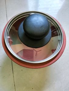 clay pot with glass lead/utensils
