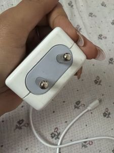 SKM Mobile Charger